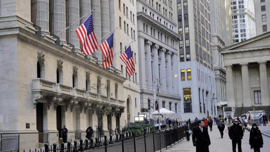 Wall Street: Πιέσεις λόγω ενδεχόμενου shutdown – Ισχυρή κερδοφορία τον Σεπτέμβριο