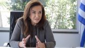 Μπακογιάννη: Ο Τσίπρας νομίζει ότι εμείς οι Έλληνες τρώμε κουτόχορτο