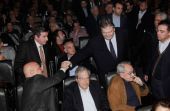 Μάδησε η... "Ελιά" αποχωρούν οι "58"