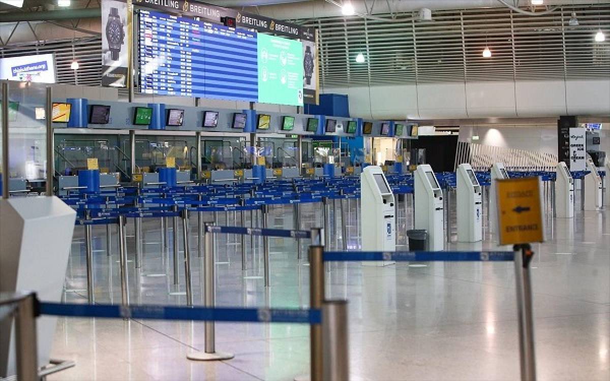 Παρατείνονται έως τις 7 Φεβρουαρίου οι περιορισμοί στις πτήσεις εξωτερικού