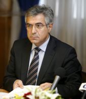 Καρχιμάκης: «Ψεύδεται ο Βενιζέλος»