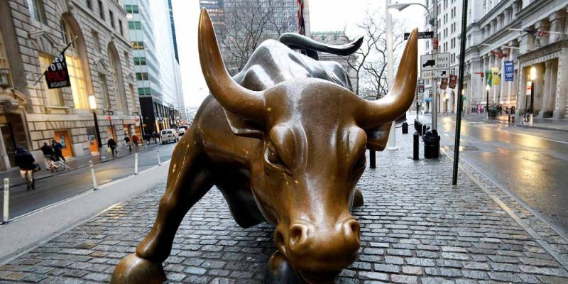 Σημαντικά κέρδη για τη Wall Street