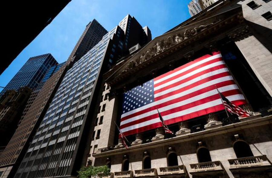 Άνοδος στη Wall Street με ώθηση από την αγορά εργασίας