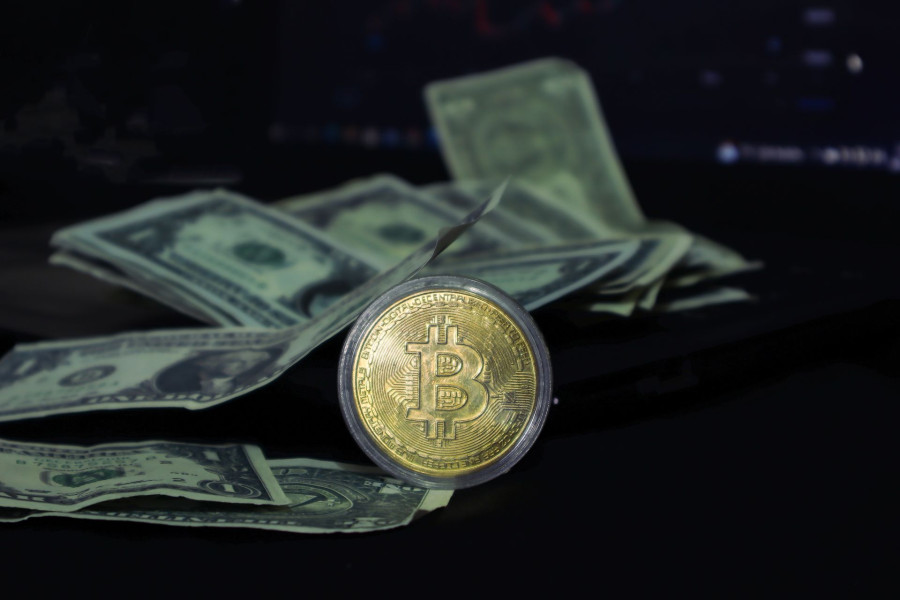 Bitcoin: Ράλι με «άρωμα» ομολόγων – Short squeeze ή αρχή νέου bull market;