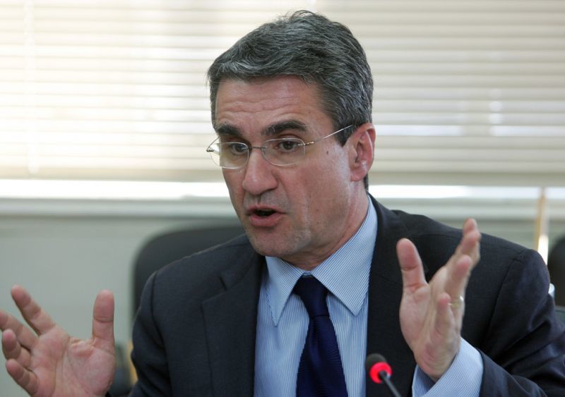 Απολύσεις τοις μετρητοίς, αποζημιώσεις με δόσεις! - Σε υψηλό 10ετίας η ανεργία