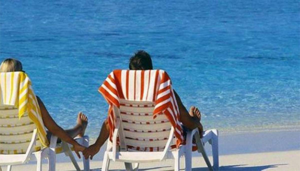 ΟΑΕΔ- Κοινωνικός τουρισμός: Ενεργοποιήθηκαν 60.000 επιταγές το τρίμηνο Αυγούστου-Οκτωβρίου