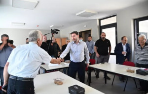 Ανδρουλάκης: Υπάρχει ο δημοσιονομικός χώρος για να αντιμετωπιστεί η ακρίβεια