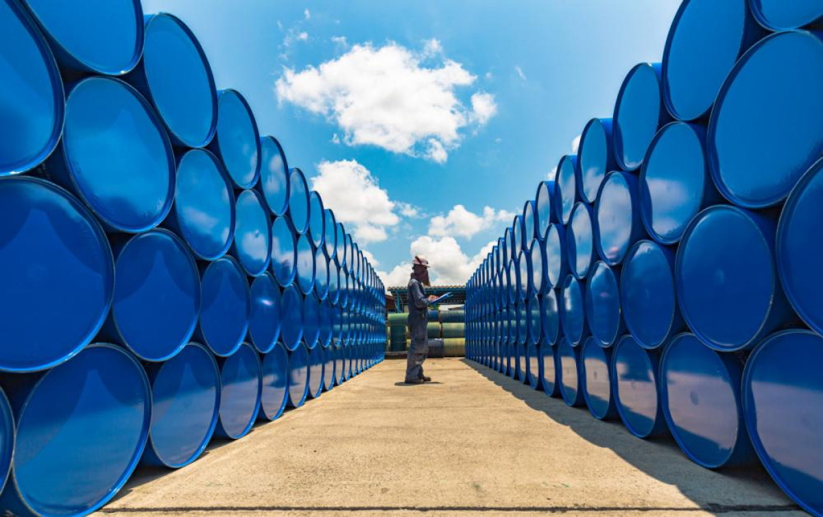 OPEC: Υποβαθμίζει ξανά τις προβλέψεις για αύξηση της ζήτησης πετρελαίου