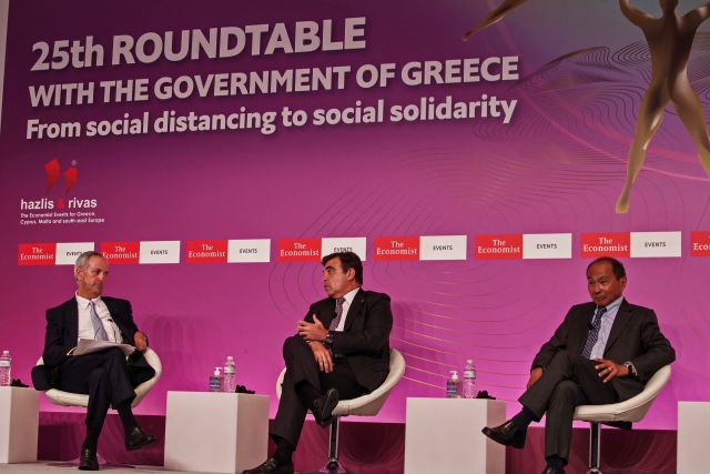 Σόιμπλε: Η Αθήνα πρέπει να συνεχίσει τις μεταρρυθμίσεις
