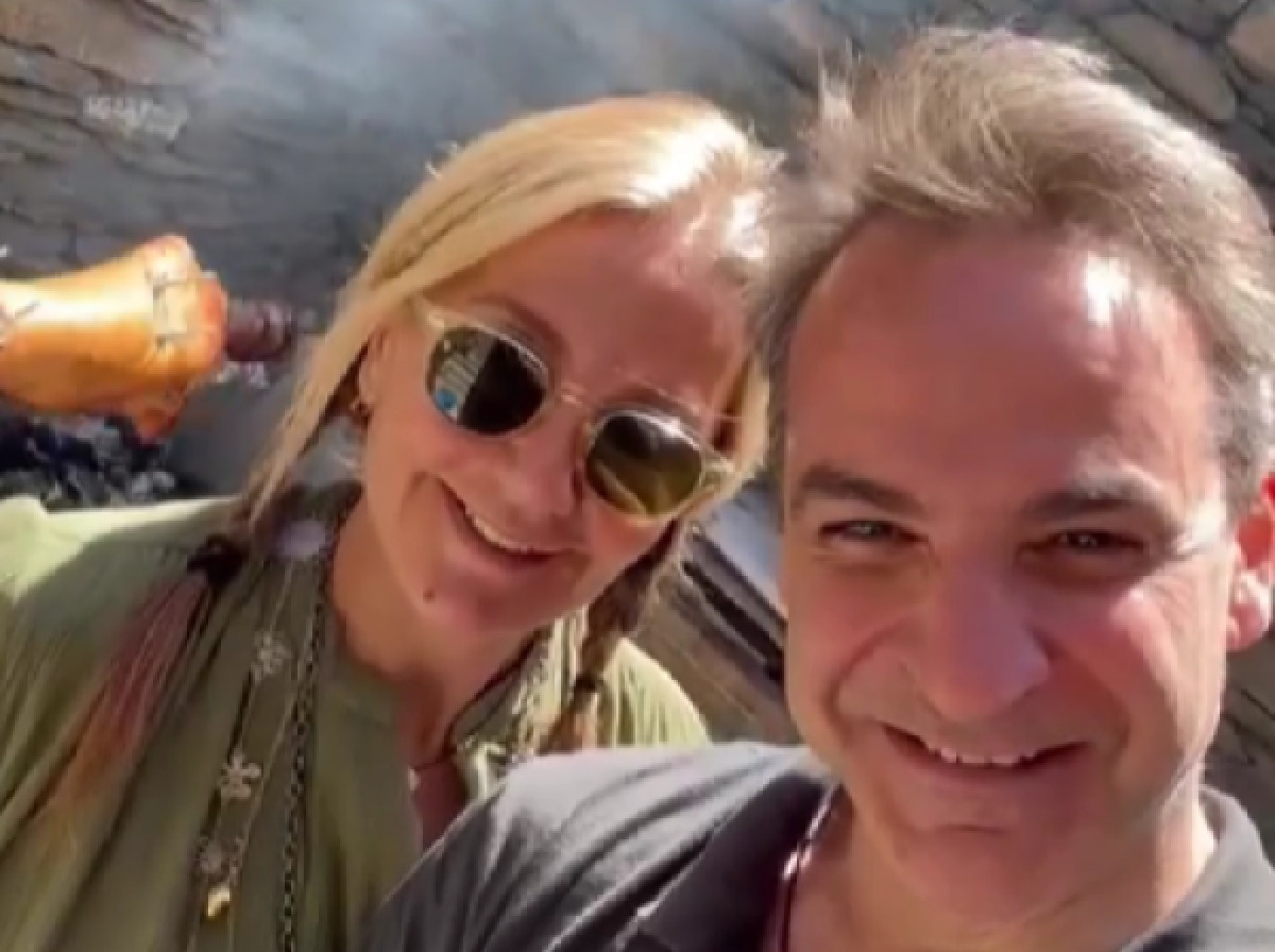 Οι instagram-ικές ευχές Μητσοτάκη για το Πάσχα