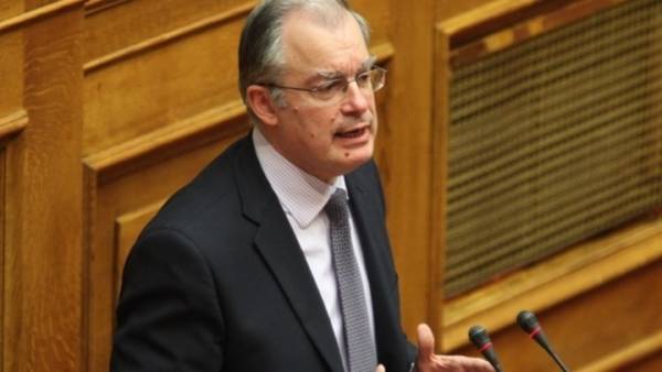 Σχεδόν παμψηφεί εκλέγεται πρόεδρος της Βουλής ο Κ. Τασούλας