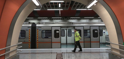 Κυκλοφοριακές ρυθμίσεις σε Μετρό-Τραμ αύριο (25/3) λόγω παρελάσεων