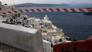 ΚΕΕΕ: Συμπαράσταση προς τις επιχειρήσεις της Σαντορίνης