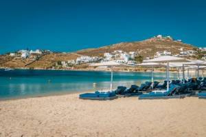 Ετοιμάζεται «μπαράζ» φορολογικών ελέγχων στα νησιά- Με… μαγιό οι εφοριακοί