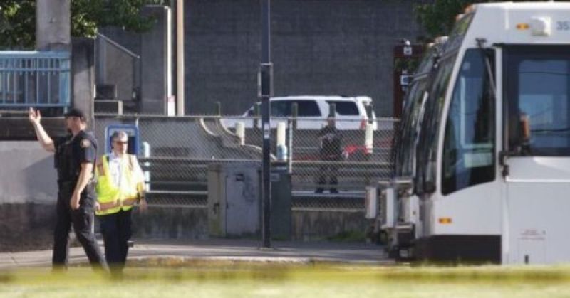 ΗΠΑ: Δύο άνδρες δολοφονήθηκαν επειδή υπερασπίστηκαν μουσουλμάνες σε τρένο