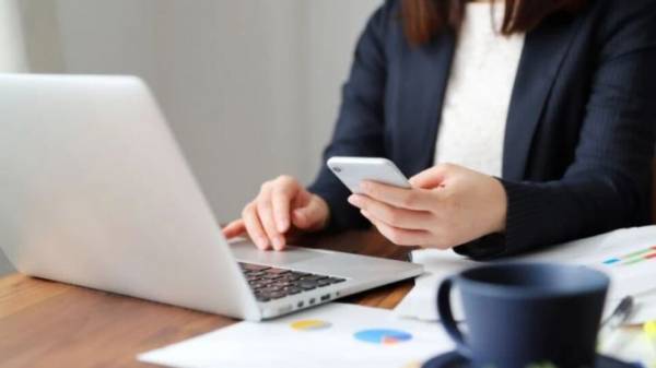 Μελέτη PwC: Η τηλεργασία αυξάνει βραχυπρόθεσμα την παραγωγικότητα
