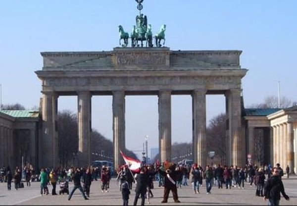 Βερολίνο: Στα 50 δισ. παραμένει ο στόχος των αποκρατικοποιήσεων