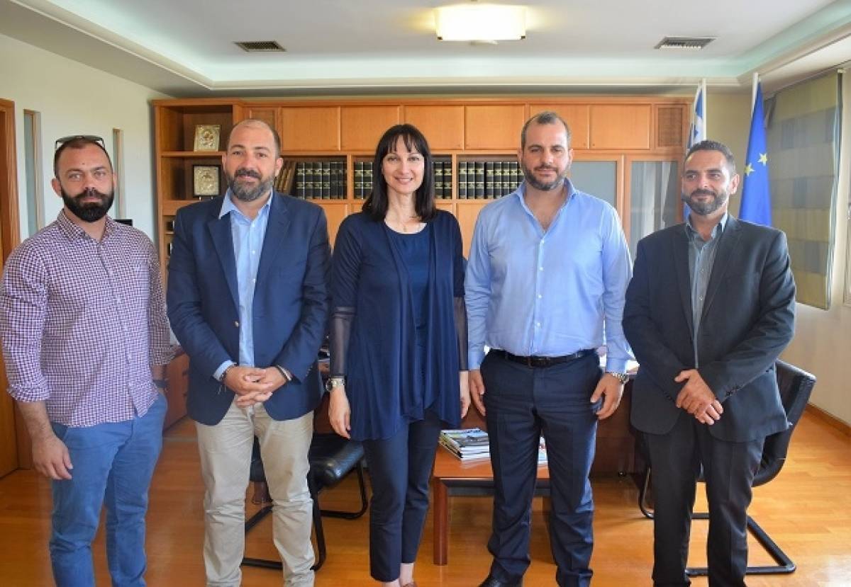 Επαφές Κουντουρά στα Χανιά για την περαιτέρω τουριστική τους ανάπτυξη