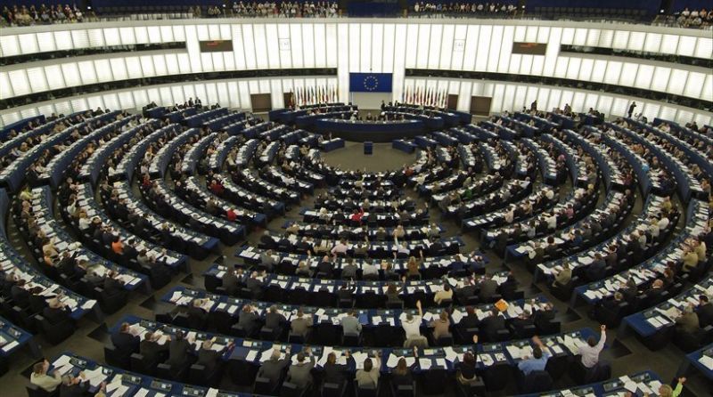 Πρωτοβουλία στήριξης της Ελλάδας από Ευρωβουλευτές Σοσιαλιστών, Αριστεράς και Πρασίνων