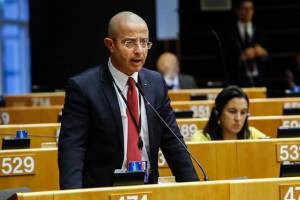 Κομισιόν: Στα κράτη-μέλη το «μπαλάκι» για καρκινογόνα πρόσθετα σε προϊόντα!