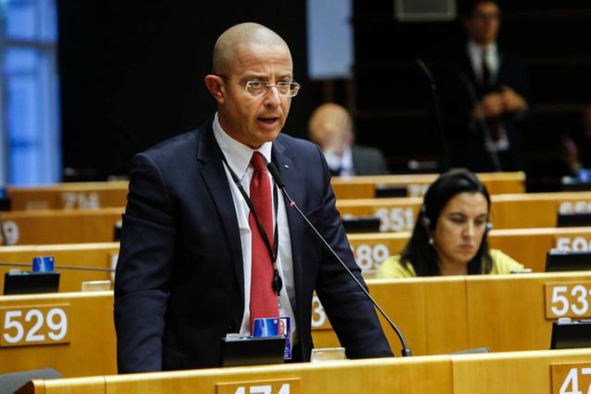 Κομισιόν: Στα κράτη-μέλη το «μπαλάκι» για καρκινογόνα πρόσθετα σε προϊόντα!