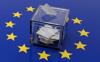 Ευρωεκλογές: Άνοιξαν οι κάλπες σε Τσεχία και Ιρλανδία
