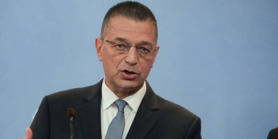 Στεφανής για πλωτά φράγματα: Πιστεύουμε ότι θα είναι αποτελεσματικά