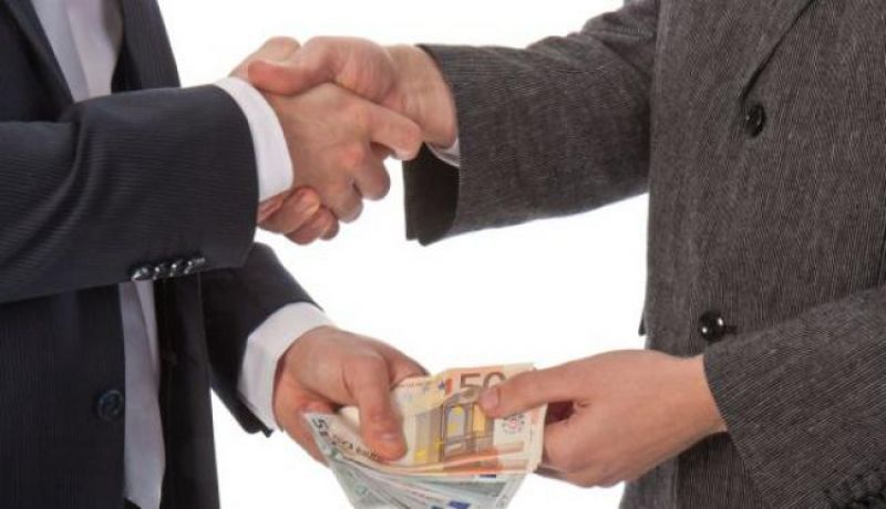 Ανάμειξη ελληνικών εταιρειών σε δωροδοκίες αποκαλύπτει ο ΟΟΣΑ