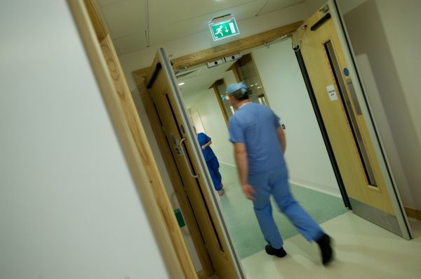 SOS εκπέμπουν 50 κλινικές