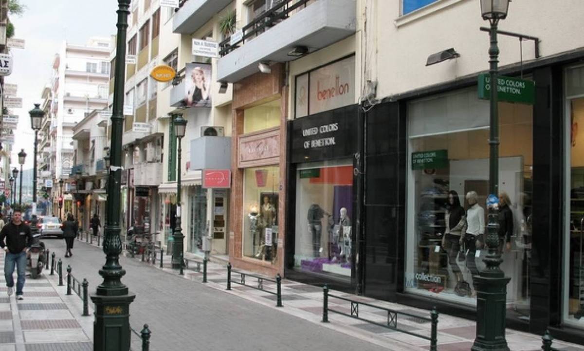 Κλείνουν και τα εμπορικά καταστήματα από Τετάρτη- Τι μένει ανοιχτό