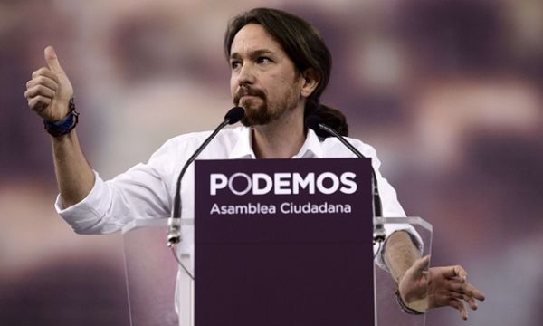 Podemos: Αίρουν τους όρους της διαπραγμάτευσης με τους σοσιαλιστές