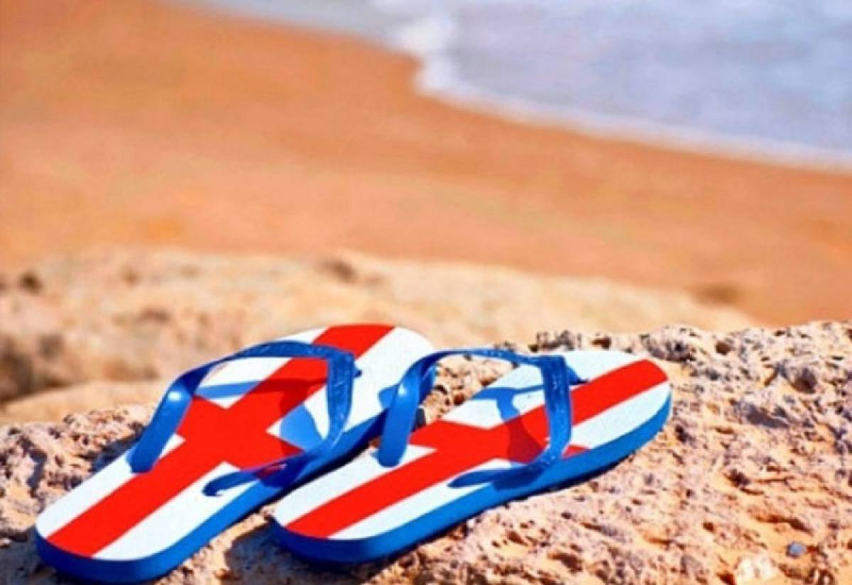 Ελληνοτουρκική «μάχη» με… λάφυρο τις καλοκαιρινές κρατήσεις των Βρετανών τουριστών