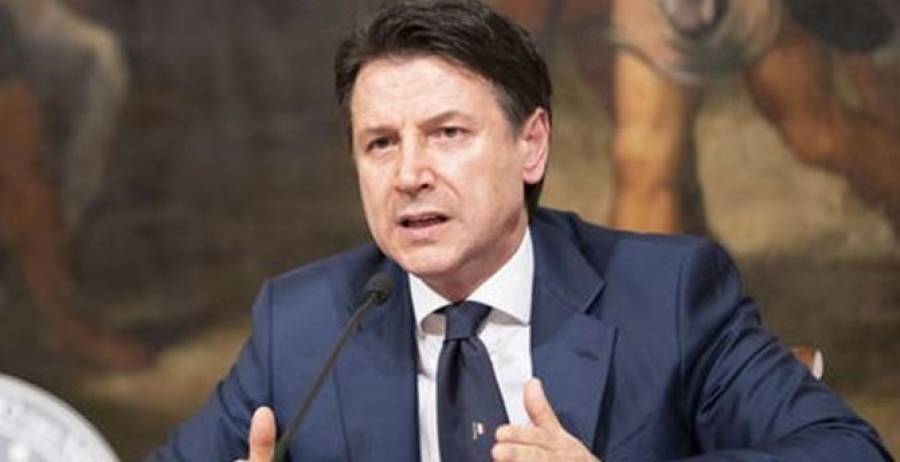 Κόντε: Δεν μπορούμε να δεχτούμε παράνομους μετανάστες στην Ιταλία