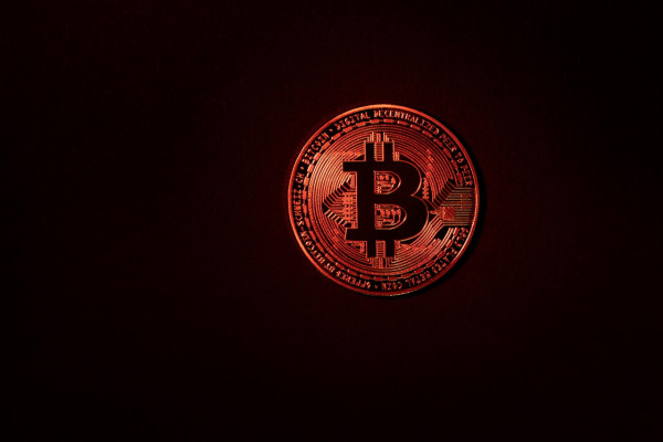 Τι συμβαίνει με την πτώση του Bitcoin
