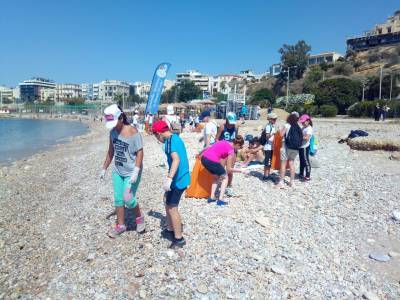 Μέλη της Παιδικής HELMEPA γιορτάζουν τις «Ημέρες Θάλασσας 2018»