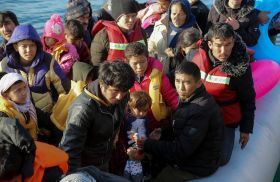 Θετικοί στον κορονοϊό τρεις ασυμπτωματικοί μετανάστες στη Λέσβο