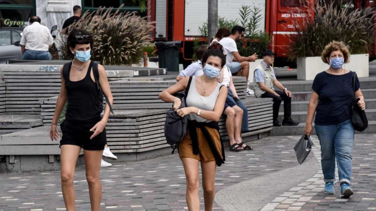 Κύπρος: Επανέρχεται η υποχρεωτική χρήση μάσκας σε εσωτερικούς χώρους