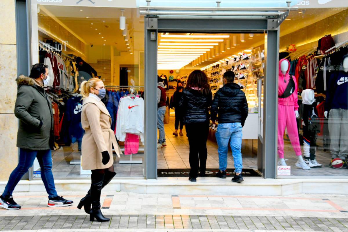 ΙΝΕΜΥ-ΕΣΕΕ: Ισχυρότερες πιέσεις σε ένδυση-υπόδηση από τις εκτιμήσεις της ΕΛΣΤΑΤ