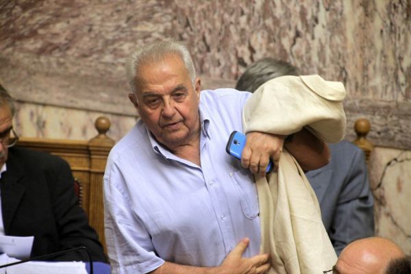 Φλαμπουράρης: Έρχεται μια ανάπτυξη που θα τρίβουμε τα μάτια μας