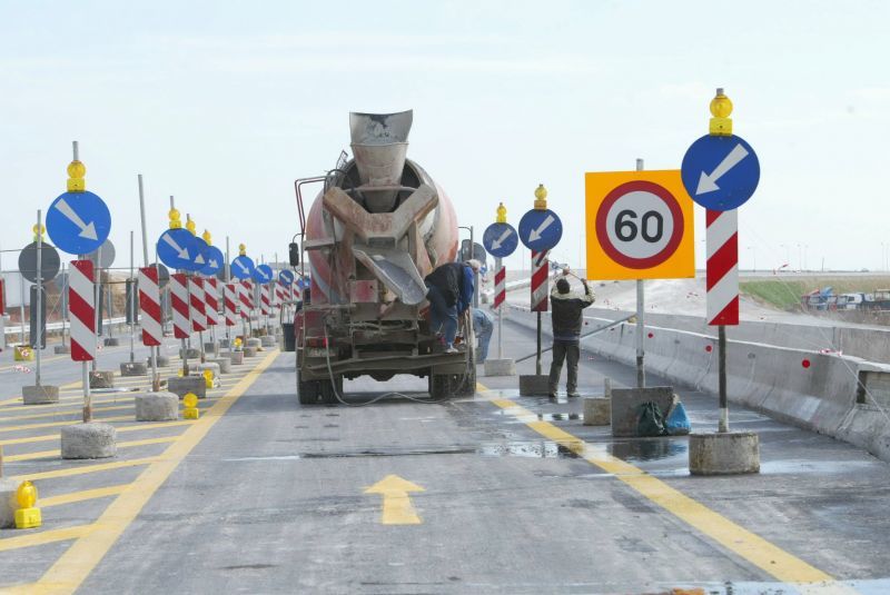 Οδικά έργα: Η «μάχη» για τα χρονοδιαγράμματα και τα… μπόνους!