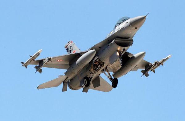 Τουρκικά F-16 παραβίασαν τον ελληνικό εναέριο χώρο