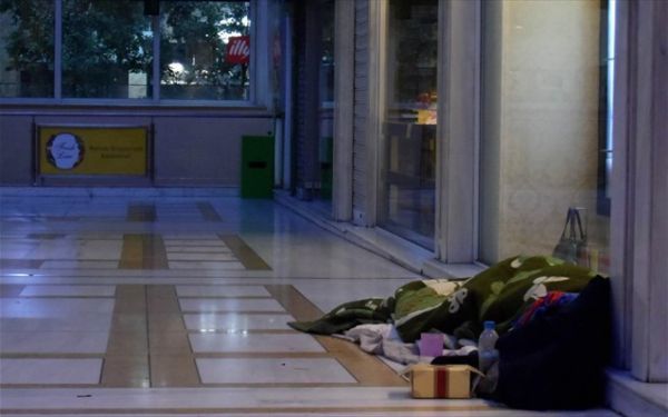 Δύο θερμαινόμενοι χώροι στην Αθήνα για τους άστεγους το Σαββατοκύριακο