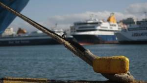 ΠΝΟ: Προσπάθεια μείωσης των μισθών των Ελλήνων ναυτικών