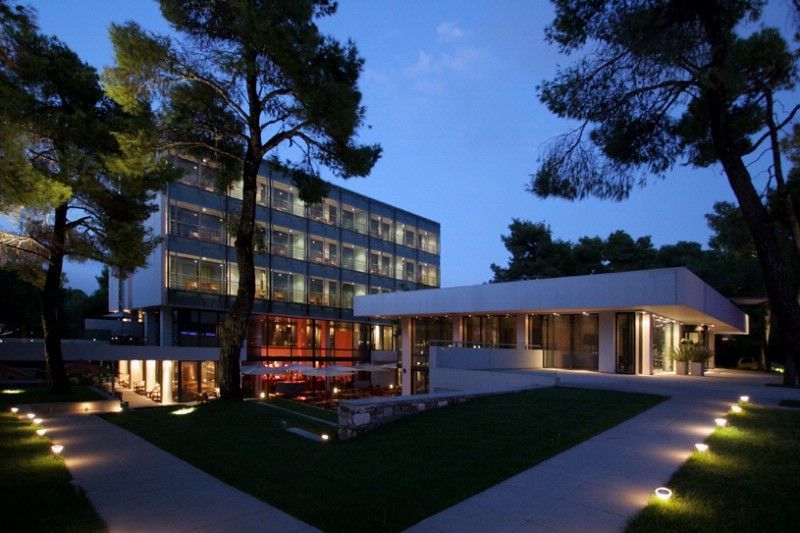 Life Gallery Athens: Δύο ρεβεγιόν που θα σας μείνουν αξέχαστα