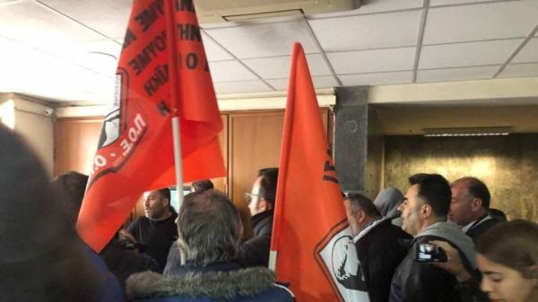 ΠΟΕ-ΟΤΑ: Έκλεισαν ραντεβού με Αχτσιόγλου και αποχώρησαν
