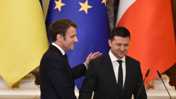 Μακρόν: Επικοινωνία με Ζελένσκι για την κατάσταση στη Ζαπορίζια