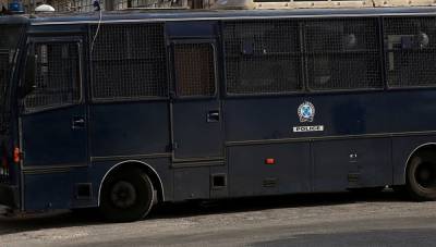 Κόρινθος: Ανατροπή αστυνομικής κλούβας - 13 τραυματίες