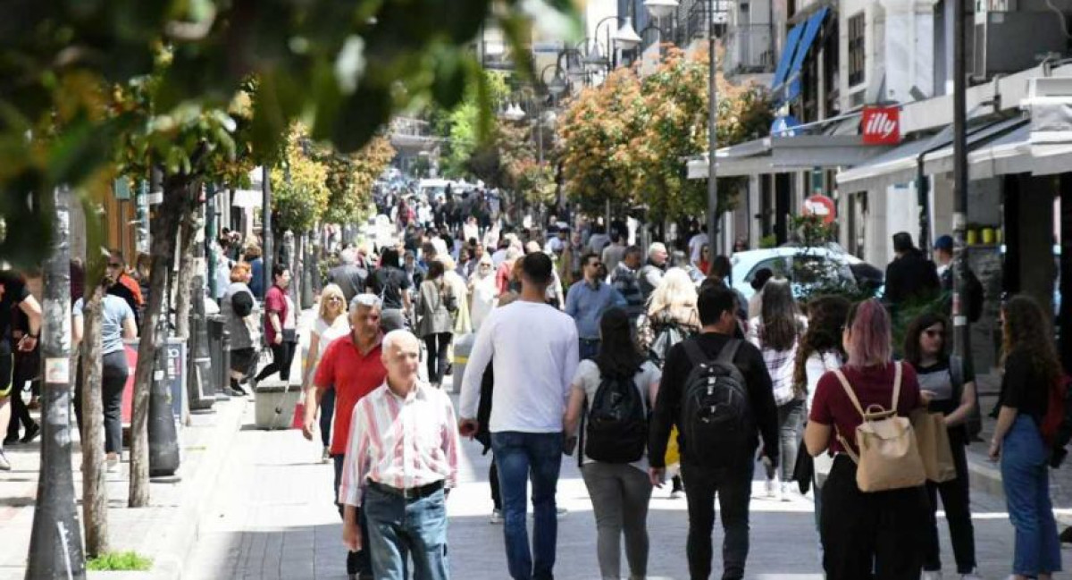 Γεωργιάδης: Το… ξεκόβει για αλλαγή ωραρίου των καταστημάτων