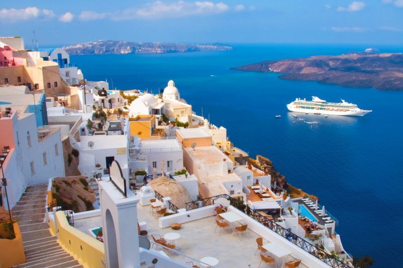 Σαντορίνη: Ηλεκτρονική πλατφόρμα βάζει τάξη στις αφίξεις τουριστών