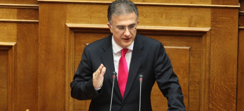 Μαυραγάνης: «Τα μπλοκάκια εντάσσονται πλέον στις μισθωτές υπηρεσίες»